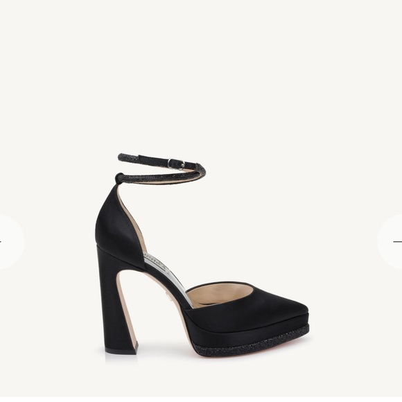 Badgley Mischka Black Ankle Strap Heels - Picture 2 of 4